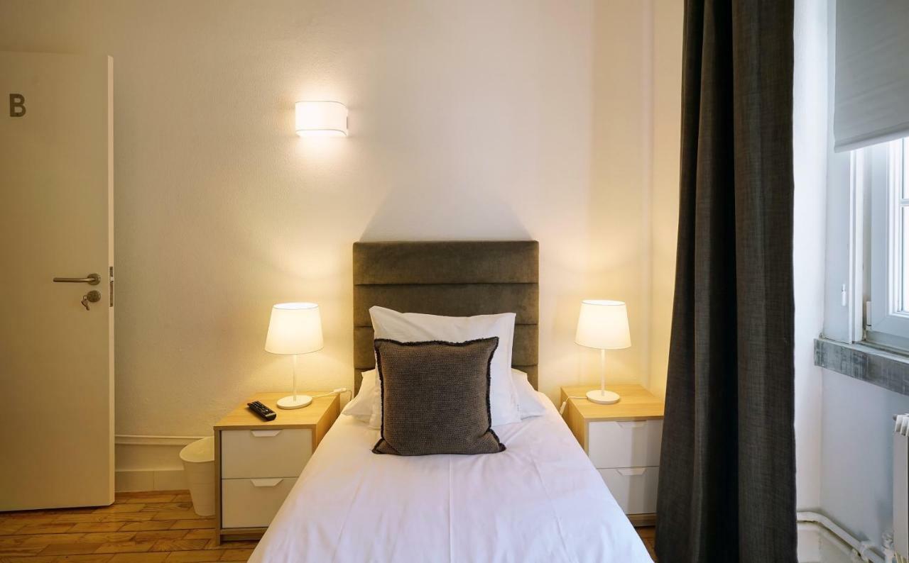 Comfy Sintra Bed & Breakfast Bagian luar foto
