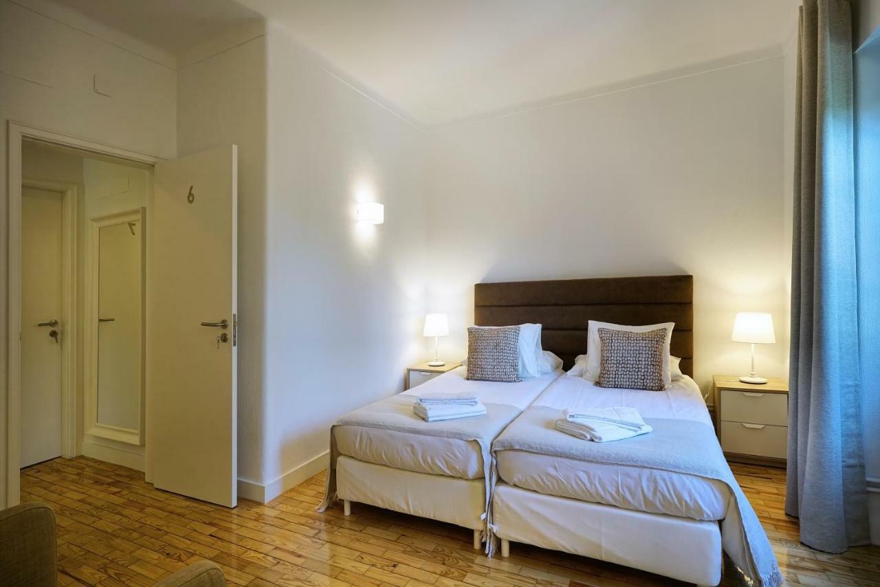 Comfy Sintra Bed & Breakfast Bagian luar foto